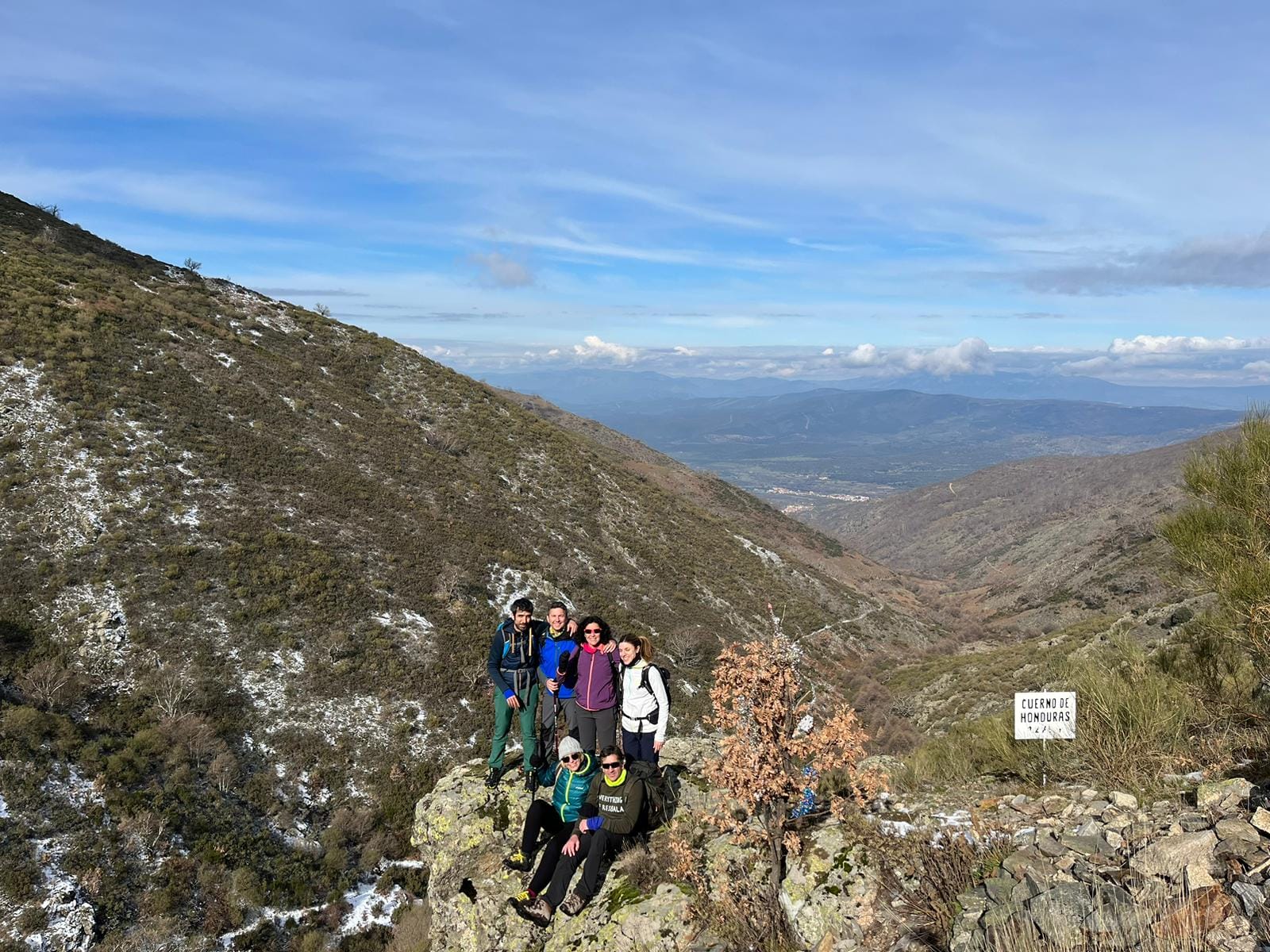 1ª Cima Valle de Ambroz: Monumento de los Montañeros (Puerto de Honduras)
