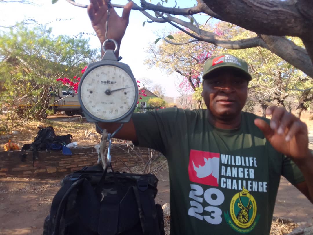 Backpack weigh-in done and everything is ready for the 21km!