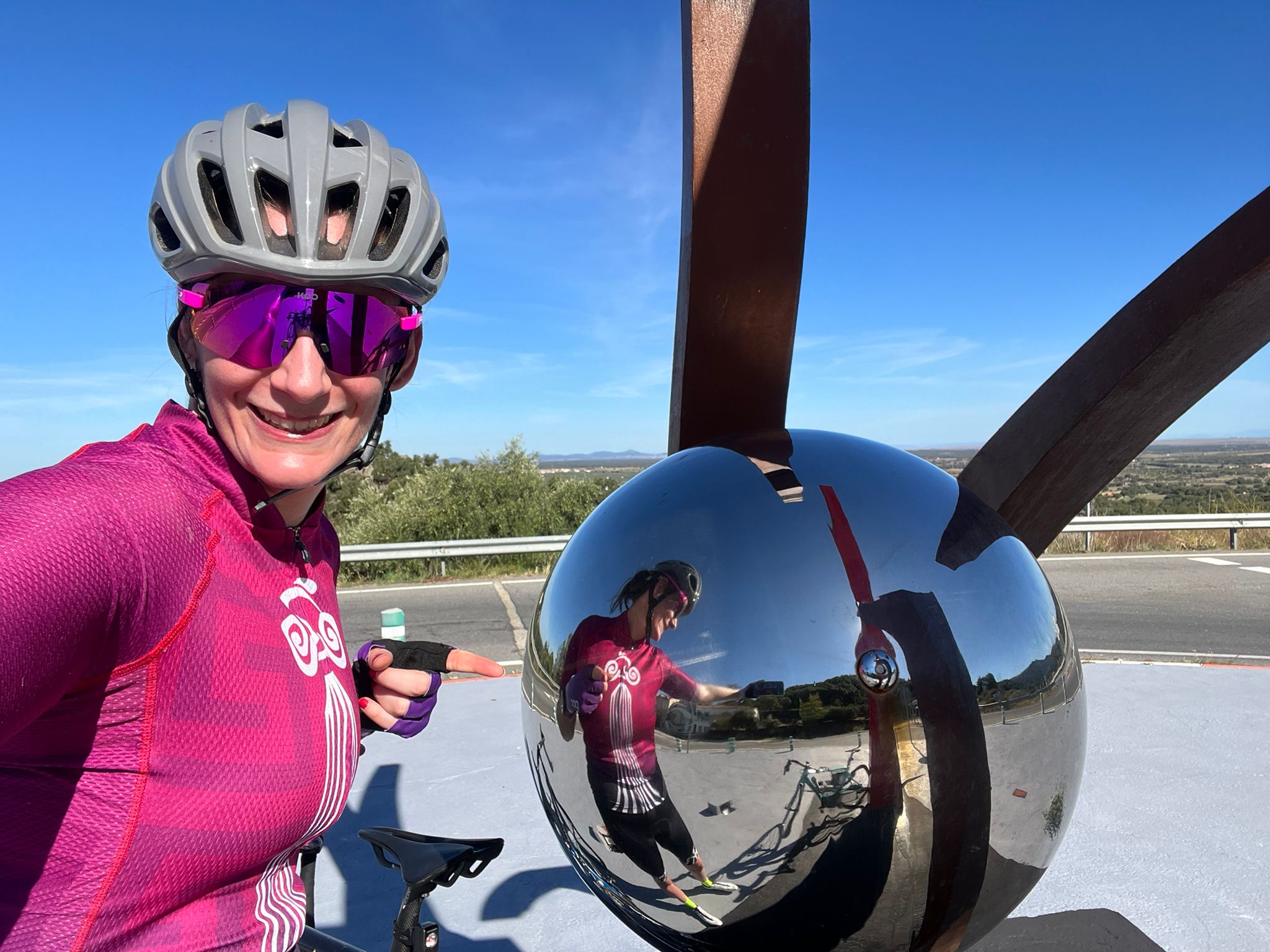 A por la MAREA ROSA ROMANA