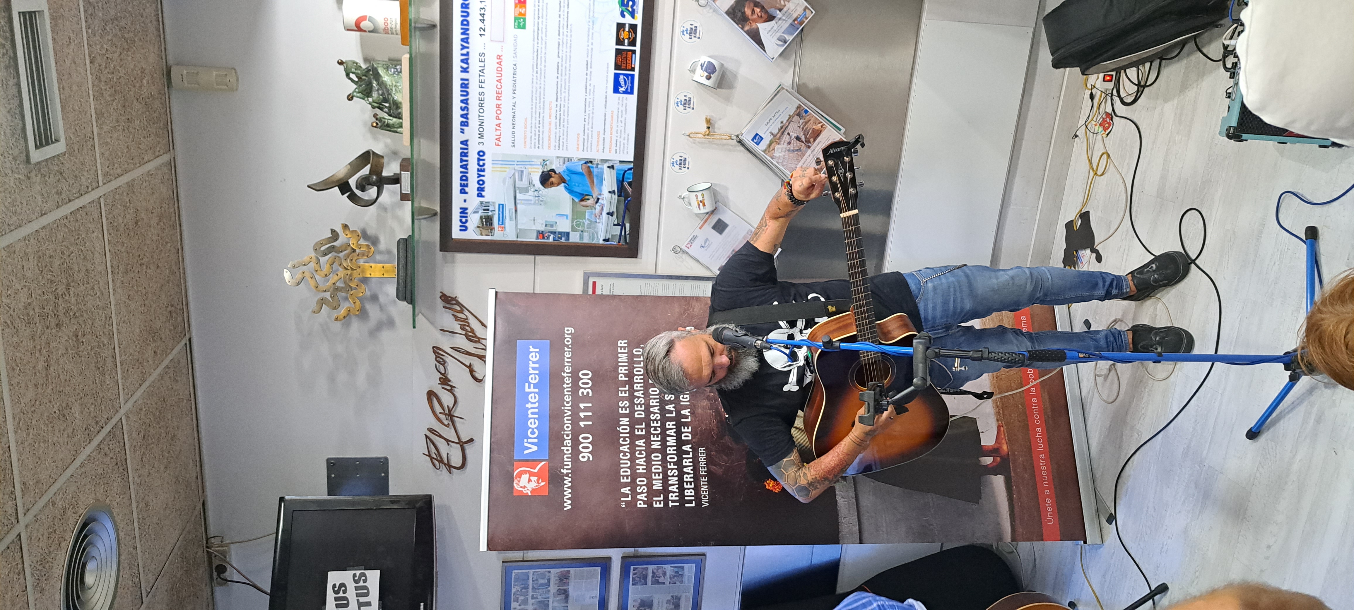 Colaboración muy especial de KATILU, ALMADRABA Y GIMNASIO NAGUSIA