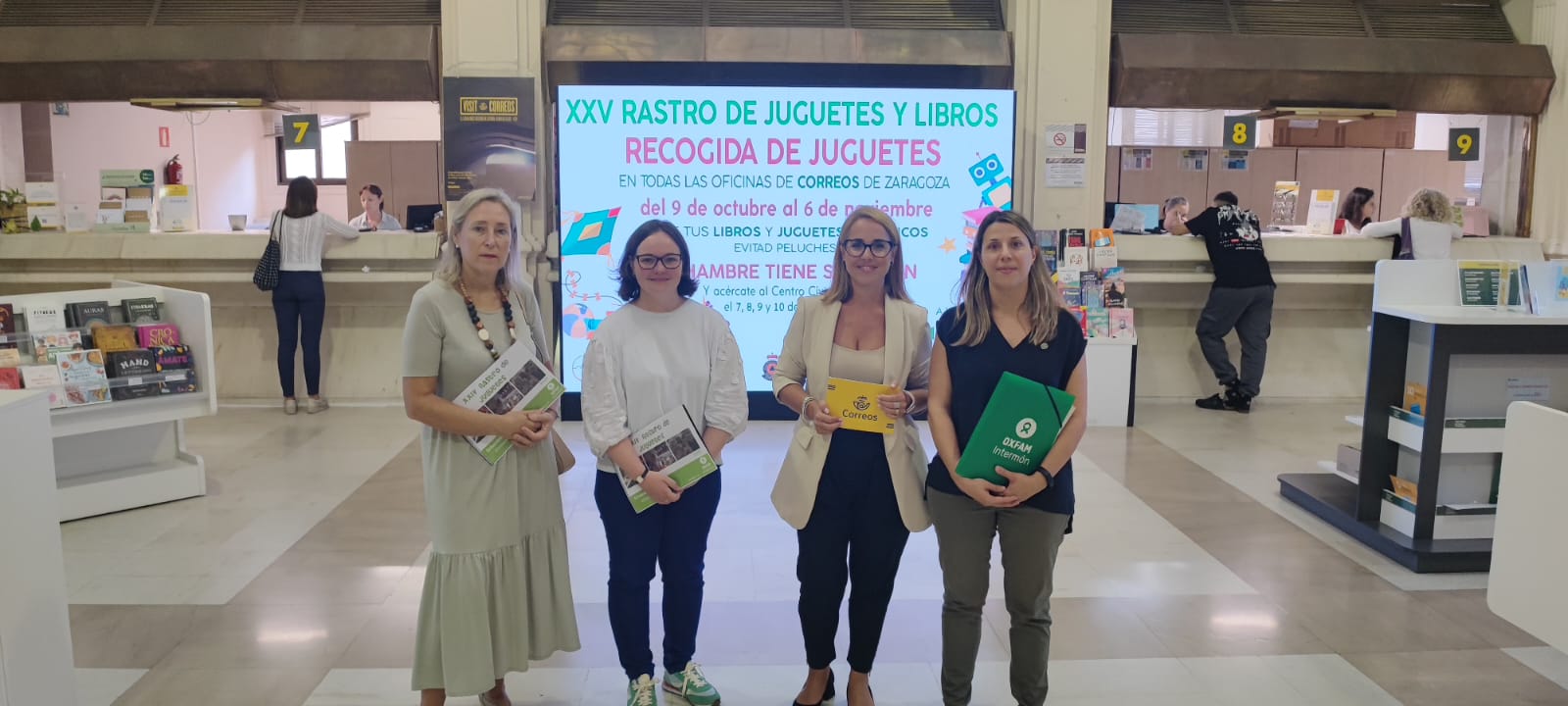 RECOGIDA DE JUGUETES EN LAS OFICINAS DE CORREOS