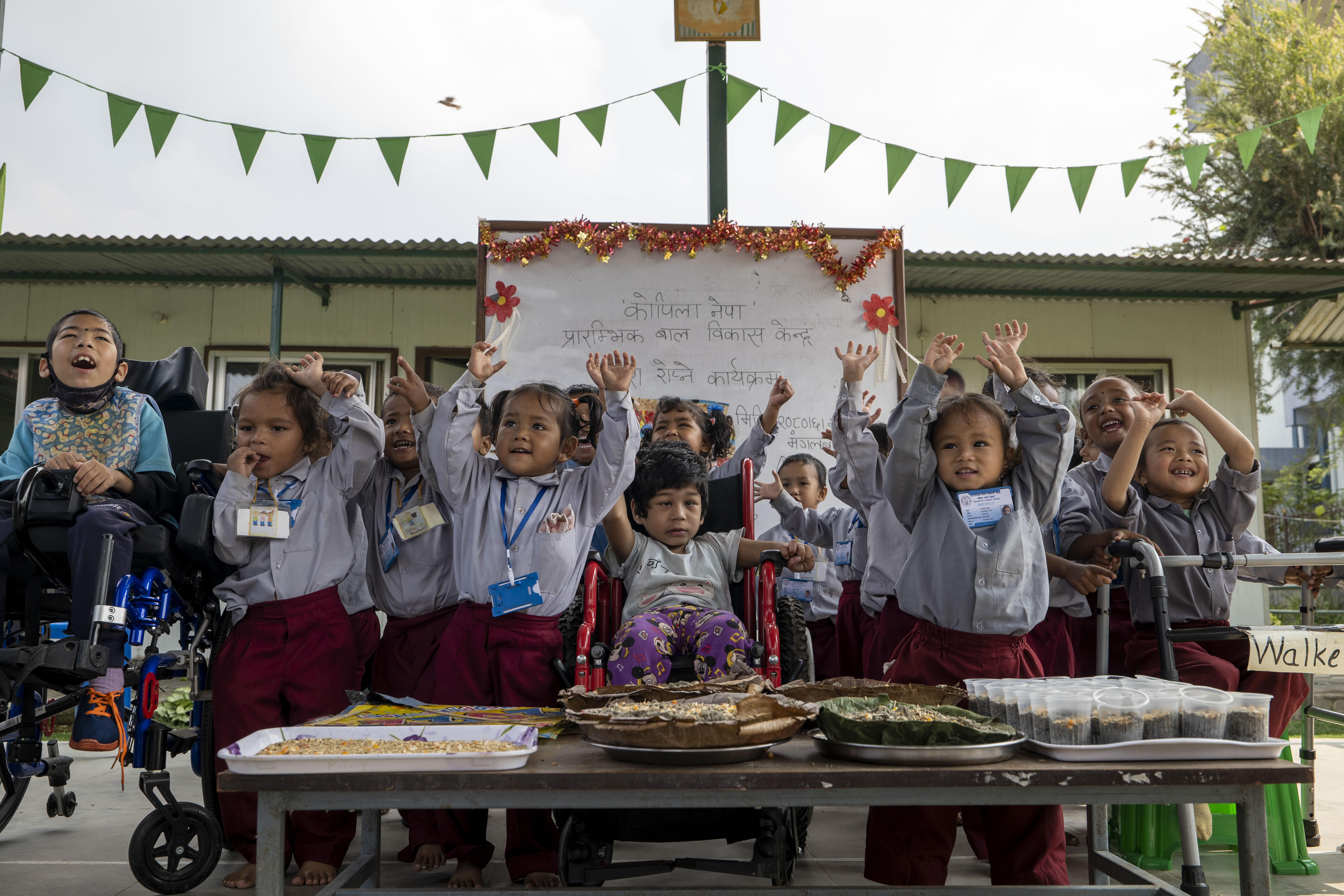 Reto Nepal. Escolarización de 10 niños y niñas en Nepal