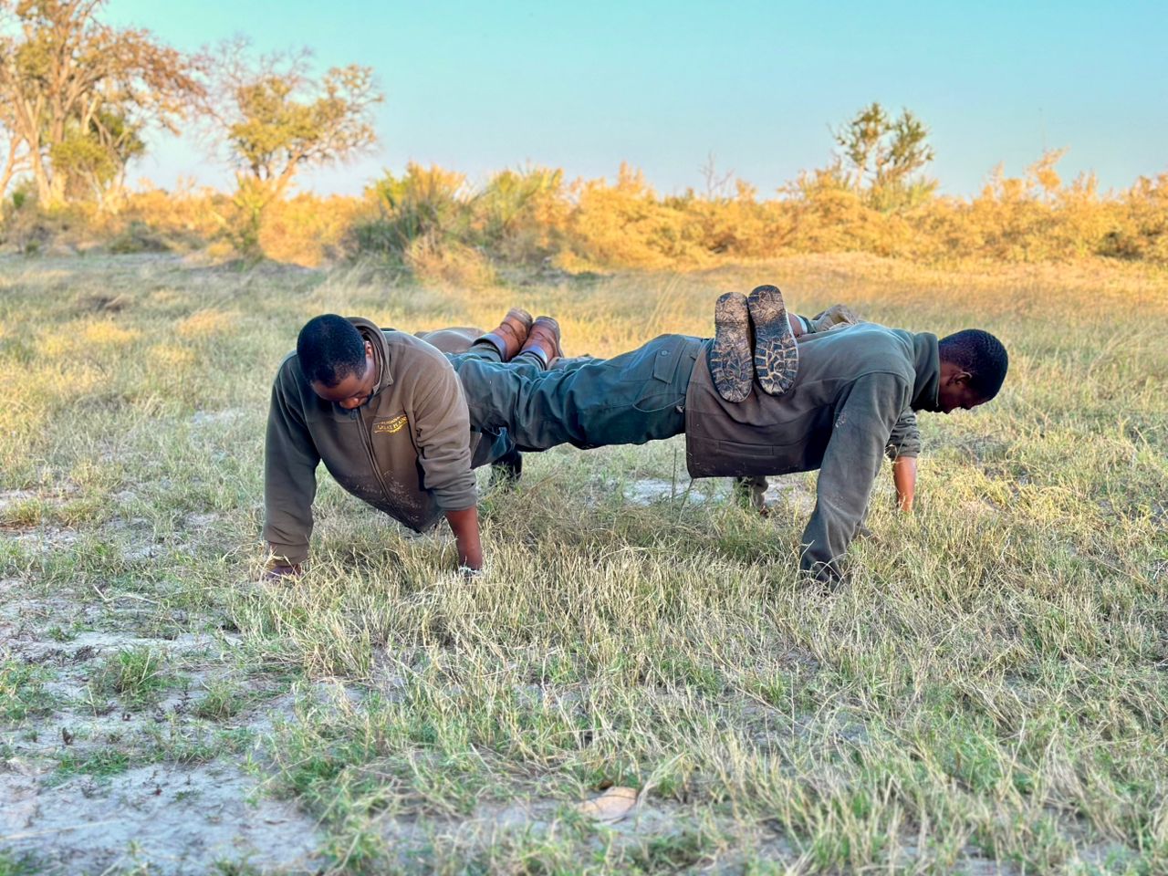 TEAMWORK! Male Rangers sunrise training