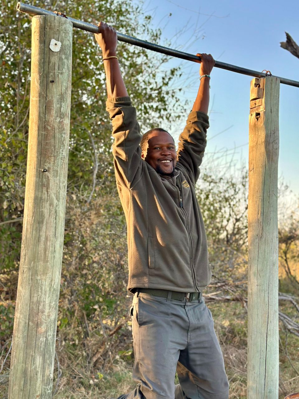 TEAMWORK! Male Rangers sunrise training