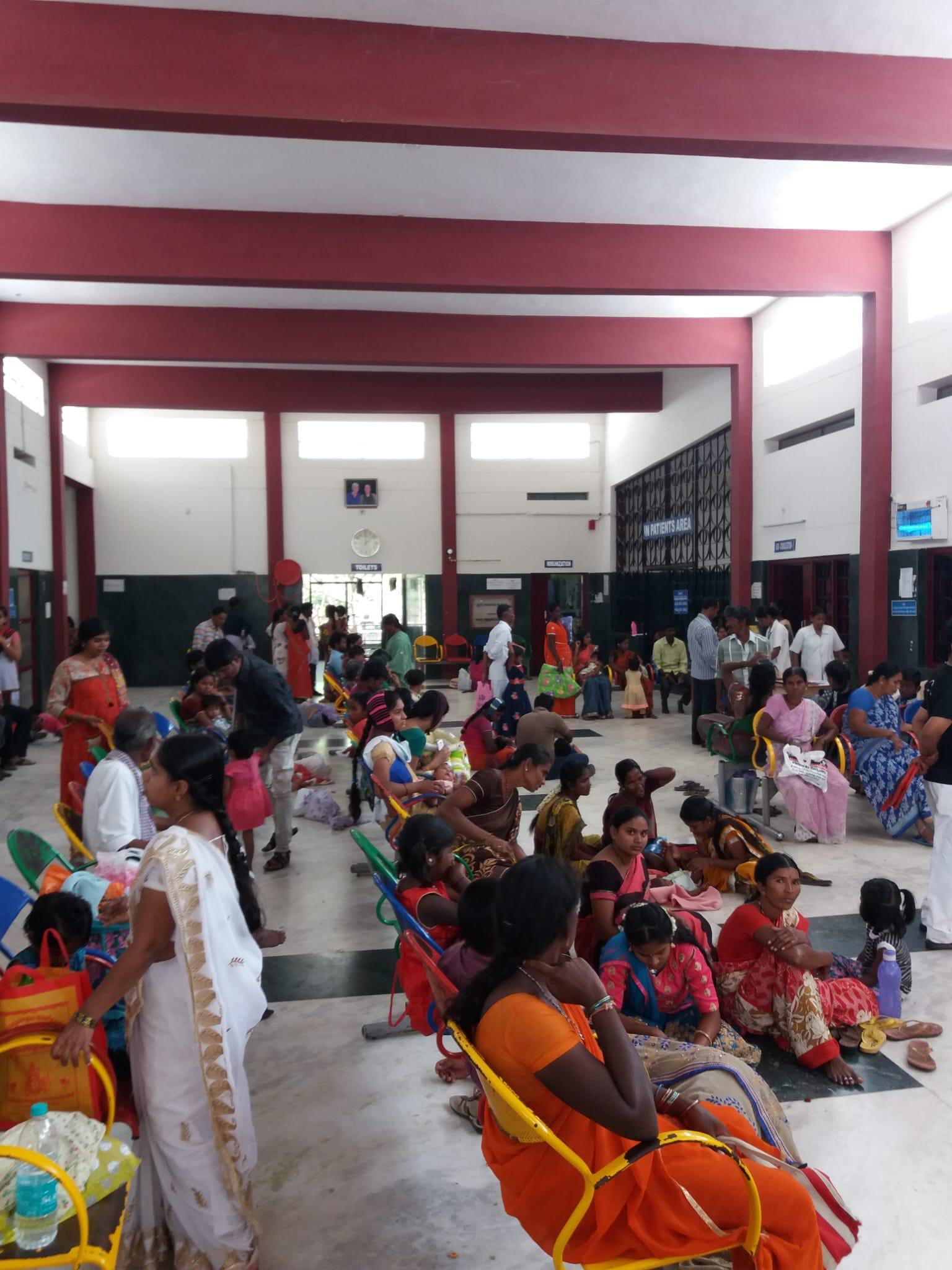 Fotos durante nuestra experiencia en la Fundación en India