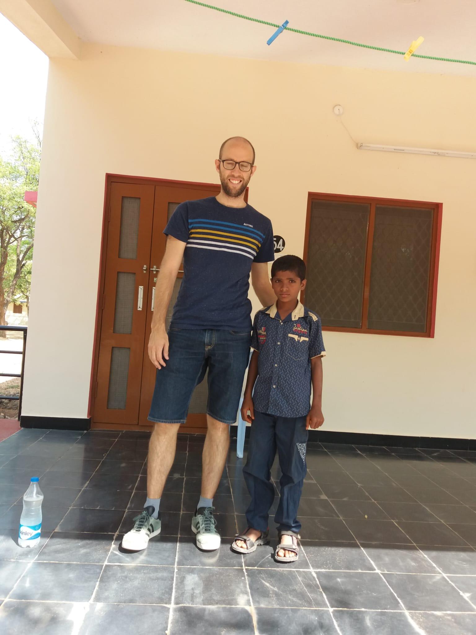 Fotos durante nuestra experiencia en la Fundación en India