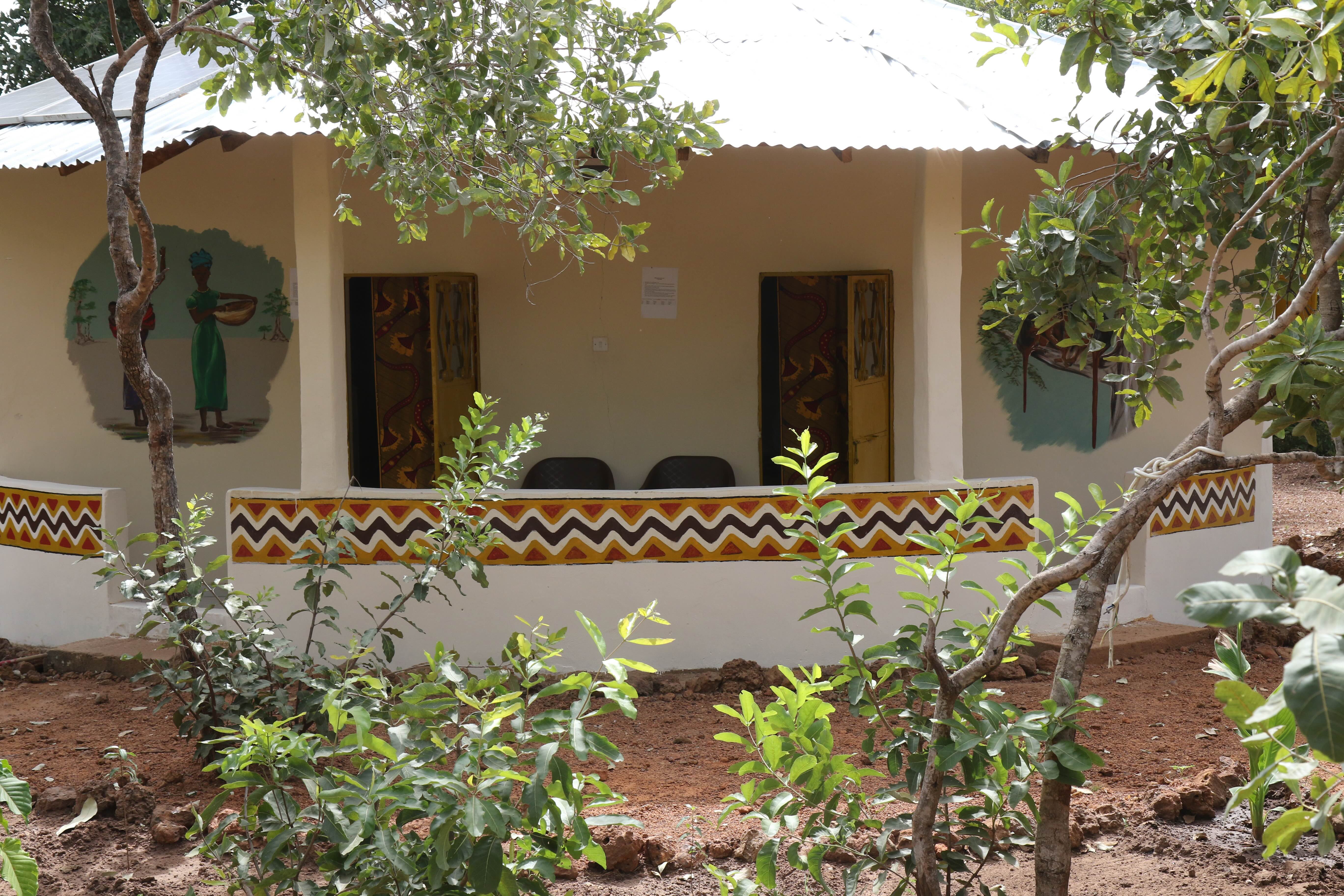 Welcome to Communities for Red Colobus (C4RC)